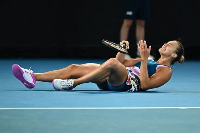 他在面对对 他在面对对